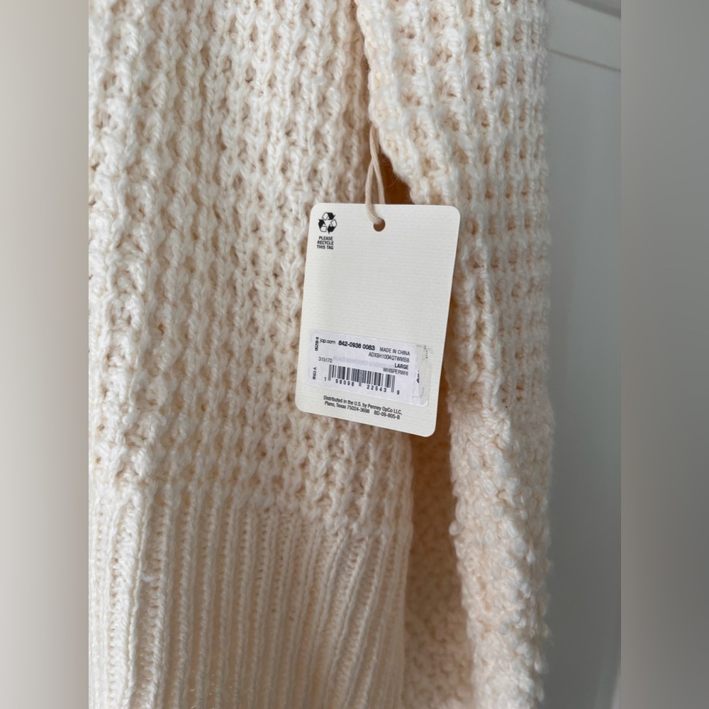 Cream Sweater - Picture 3 of 5